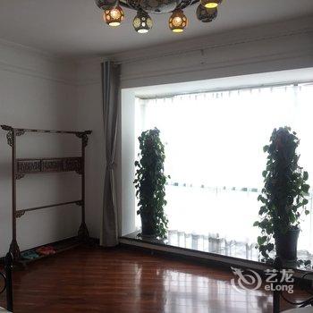 成都华西川大附近文艺复式楼中楼10居公寓(金陵横路48号分店)酒店提供图片