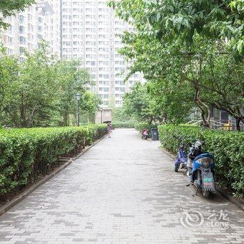 可爱的大熊公寓(北京爱乐体适能店)酒店提供图片