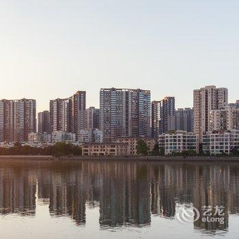 广州大学城聚会度假江景别墅酒店提供图片