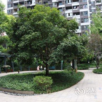 重庆瓶子mm公寓酒店提供图片