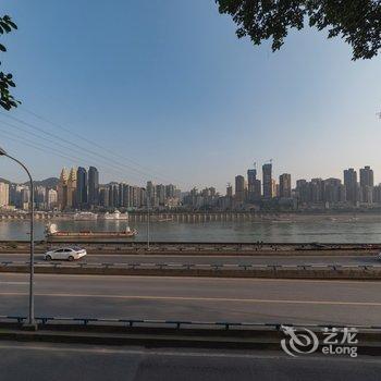 重庆QQM愉途小窝公寓(东水门分店)酒店提供图片