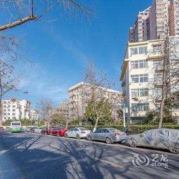 青岛窗外是海公寓酒店提供图片