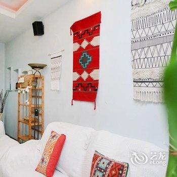 重庆王久久公寓酒店提供图片