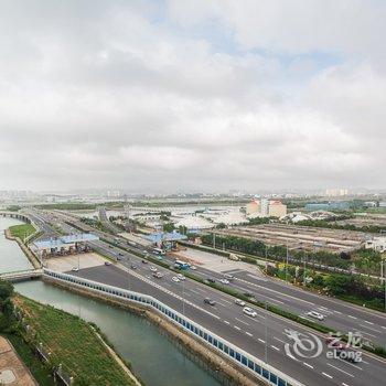 青岛刘瑞丽公寓酒店提供图片