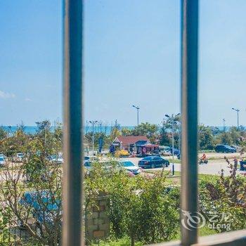 青岛薛忠峰金沙滩海景房公寓(金沙滩路与云雾山路交叉口分店)酒店提供图片