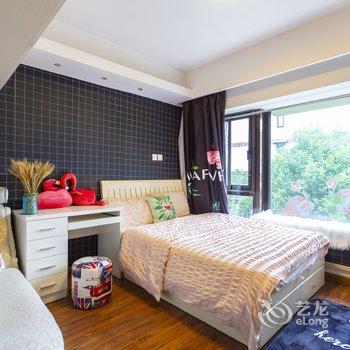 丽飞民宿(上海梅尔尼科夫美术馆分店)酒店提供图片