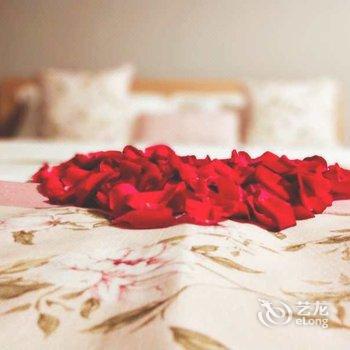 成都乐享多公寓(全年红红木艺术馆分店)酒店提供图片