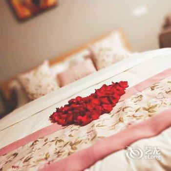 成都乐享多公寓(全年红红木艺术馆分店)酒店提供图片