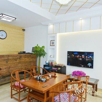 上海浦东16号线迪86精品民宿(飞沿路分店)酒店提供图片