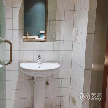 成都乐享多公寓(全年红红木艺术馆分店)酒店提供图片