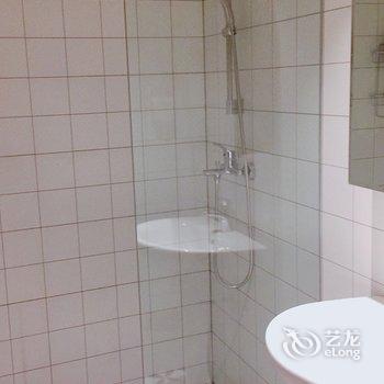 成都乐享多公寓(全年红红木艺术馆分店)酒店提供图片