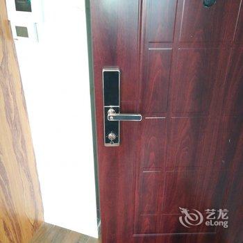 雅城名筑公寓(青岛德建小区店)酒店提供图片