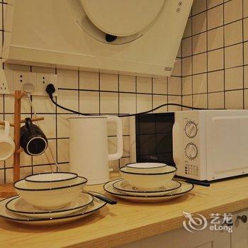 重庆陈三三三天公寓酒店提供图片