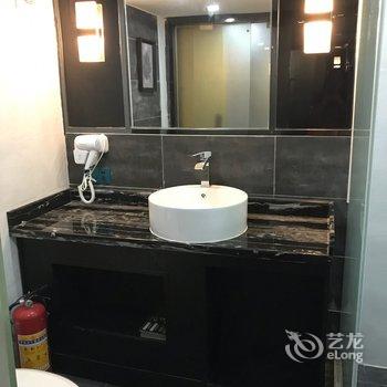 广州薰衣草之家(广州汉溪长隆地铁站奥园店)酒店提供图片