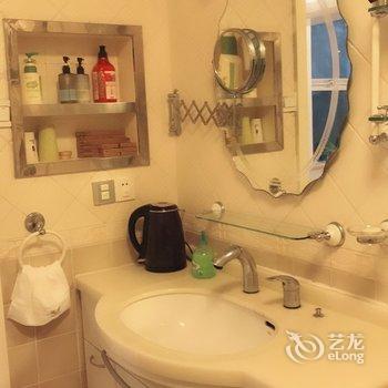 青岛尼尼度假别墅(墨非墨当代艺术馆分店)酒店提供图片