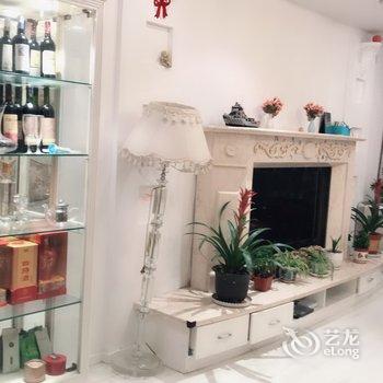 青岛尼尼度假别墅(墨非墨当代艺术馆分店)酒店提供图片