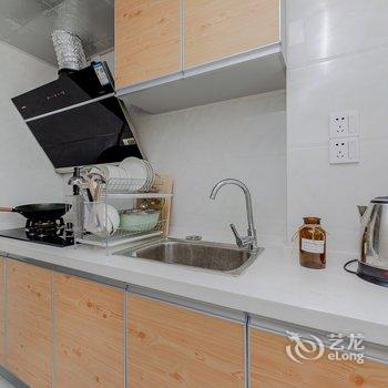 成都成都爱上熊猫民宿(黄河中路二段分店)酒店提供图片
