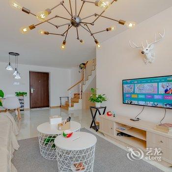 成都成都爱上熊猫民宿(黄河中路二段分店)酒店提供图片
