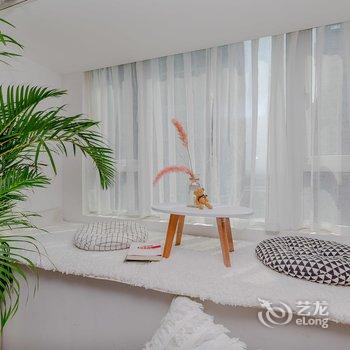 成都成都爱上熊猫民宿(黄河中路二段分店)酒店提供图片