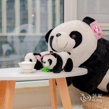 成都成都爱上熊猫民宿(黄河中路二段分店)酒店提供图片