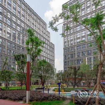 成都成都爱上熊猫民宿(黄河中路二段分店)酒店提供图片