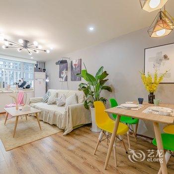 成都成都爱上熊猫民宿(黄河中路二段分店)酒店提供图片