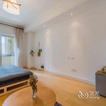 西安26℃公寓(岳家寨南(曲江街办)分店)酒店提供图片