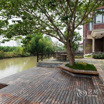 上海一鹿有你客栈(建设路与棋杆路交叉口分店)酒店提供图片