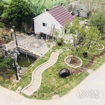 上海一鹿有你客栈(建设路与棋杆路交叉口分店)酒店提供图片