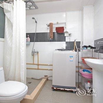 上海市中心温馨设计感公寓(法华镇路分店)酒店提供图片