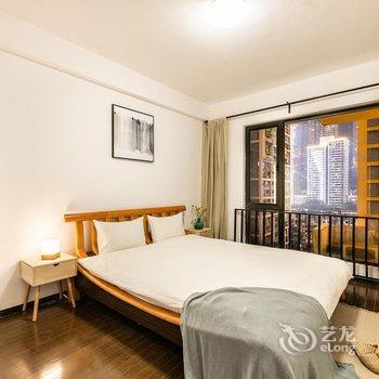 重庆左右民宿(千佛寺分店)酒店提供图片