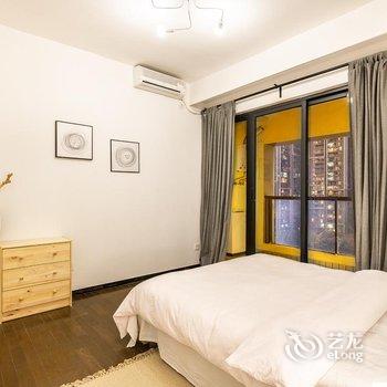 重庆左右民宿(千佛寺分店)酒店提供图片