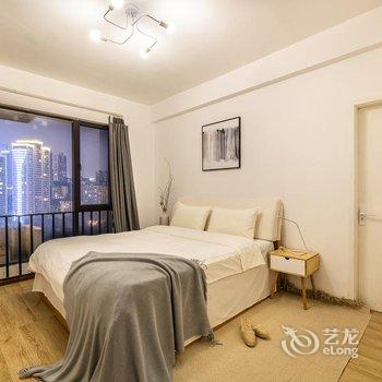 重庆左右民宿(千佛寺分店)酒店提供图片