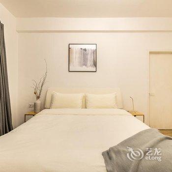 重庆左右民宿(千佛寺分店)酒店提供图片