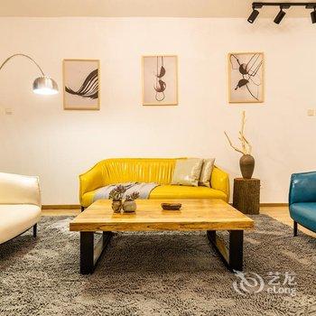 重庆左右民宿(千佛寺分店)酒店提供图片