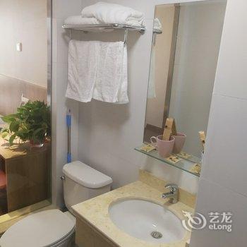 青岛阳光沙滩之旅公寓酒店提供图片