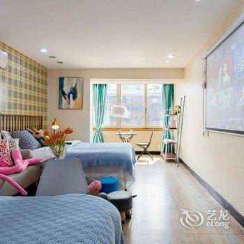 重庆等花开小窝公寓(下纯阳洞街分店)酒店提供图片