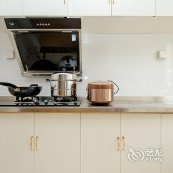 馨旅途民宿(青岛黄海西路店)酒店提供图片