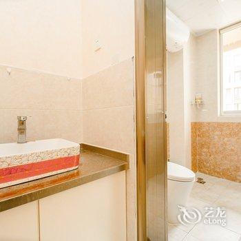馨旅途民宿(青岛黄海西路店)酒店提供图片