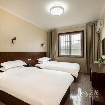 栾川清雅山居酒店提供图片