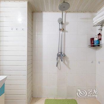 成都三妹公寓(6号店)酒店提供图片