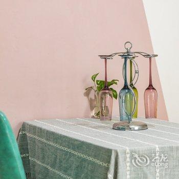 成都三妹公寓(6号店)酒店提供图片
