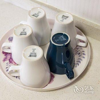 成都三妹公寓(6号店)酒店提供图片