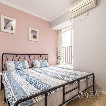成都三妹公寓(6号店)酒店提供图片