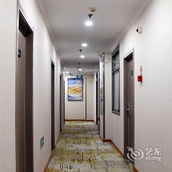 华庭酒店(北京石景山万达广场店)酒店提供图片