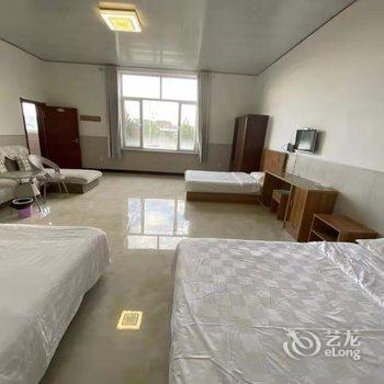 克什克腾旗乌兰布统苏木大漠绿都驿站酒店提供图片