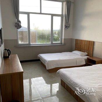 克什克腾旗乌兰布统苏木大漠绿都驿站酒店提供图片