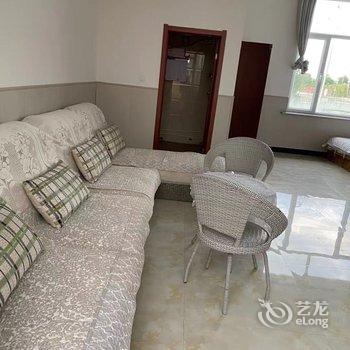 克什克腾旗乌兰布统苏木大漠绿都驿站酒店提供图片