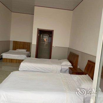 克什克腾旗乌兰布统苏木大漠绿都驿站酒店提供图片