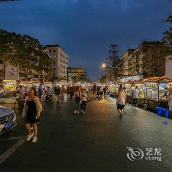 如家驿居酒店(清明上河园鼓楼广场店)酒店提供图片